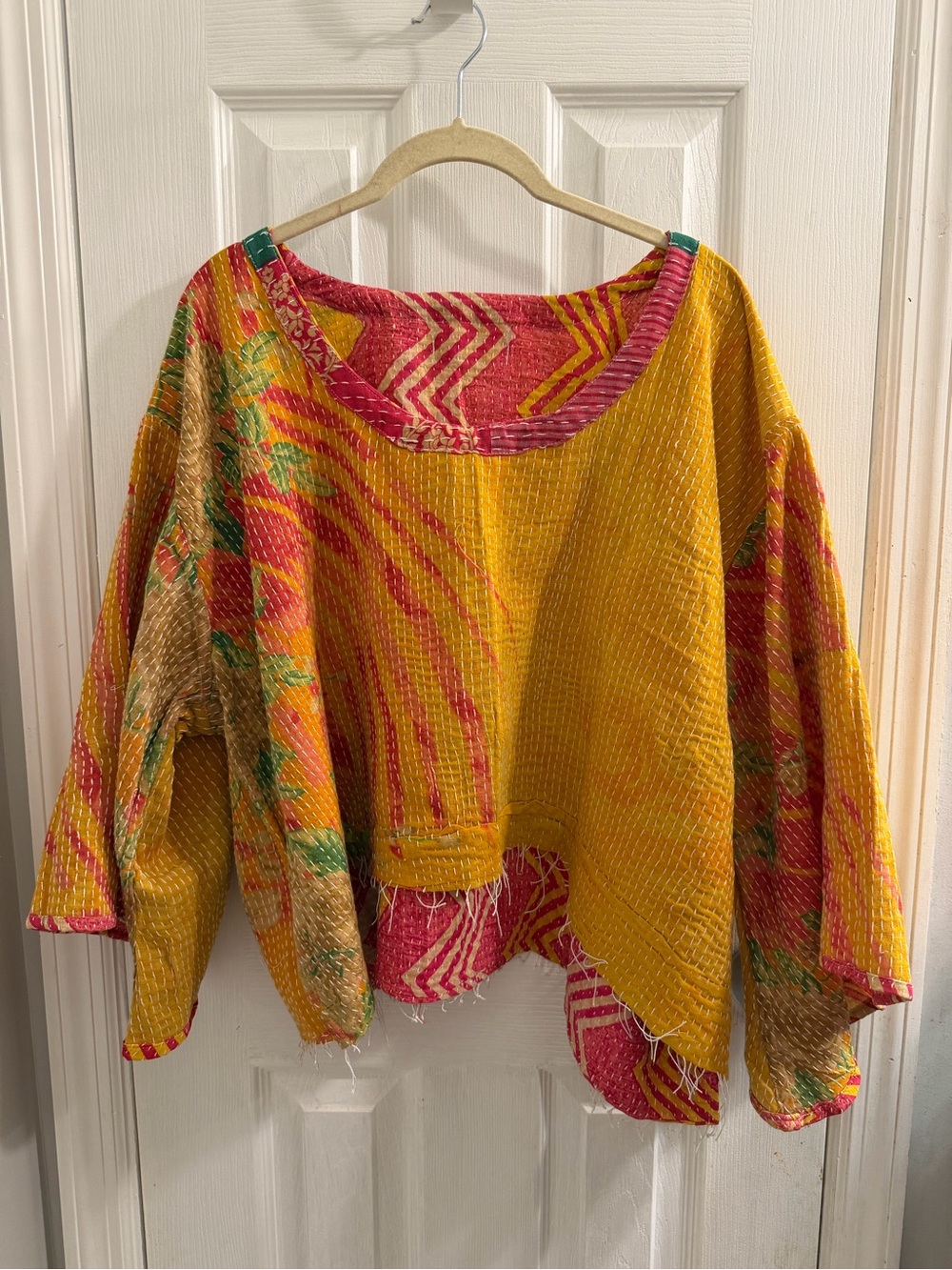 Reversible Kantha Top - Picture 7 of 12